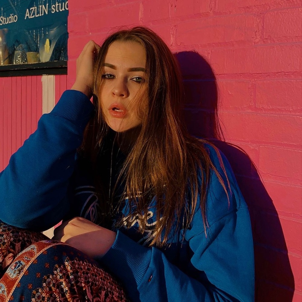 Meet your Posher, Laura